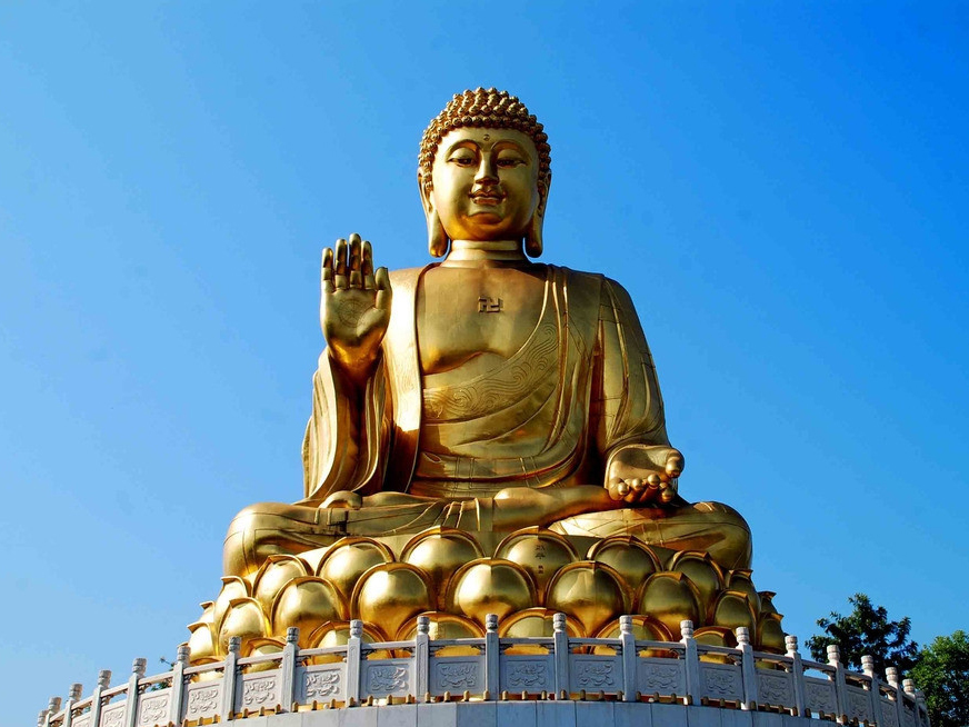 铜佛像