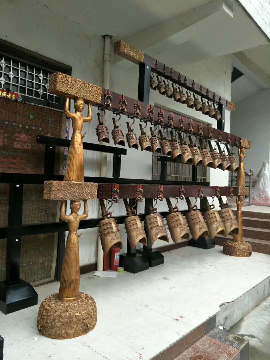 青铜编钟
